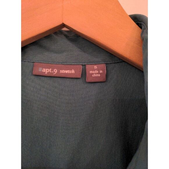 like NEW Blouse apt 9 size s shirt top 3/4 sleeve stretch flattering - Picture 2 of 3